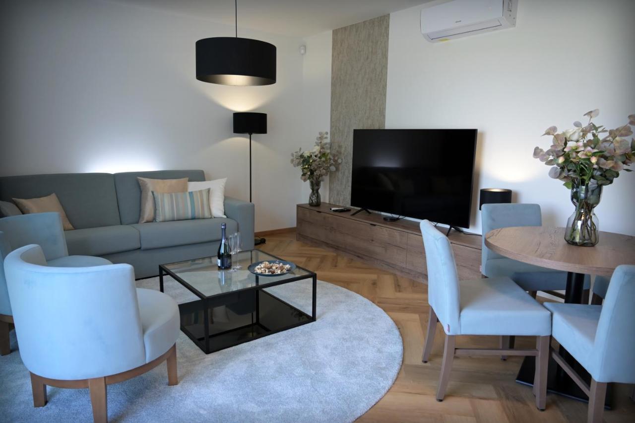 Apartman Golfballs Sajdikove Humence Zewnętrze zdjęcie