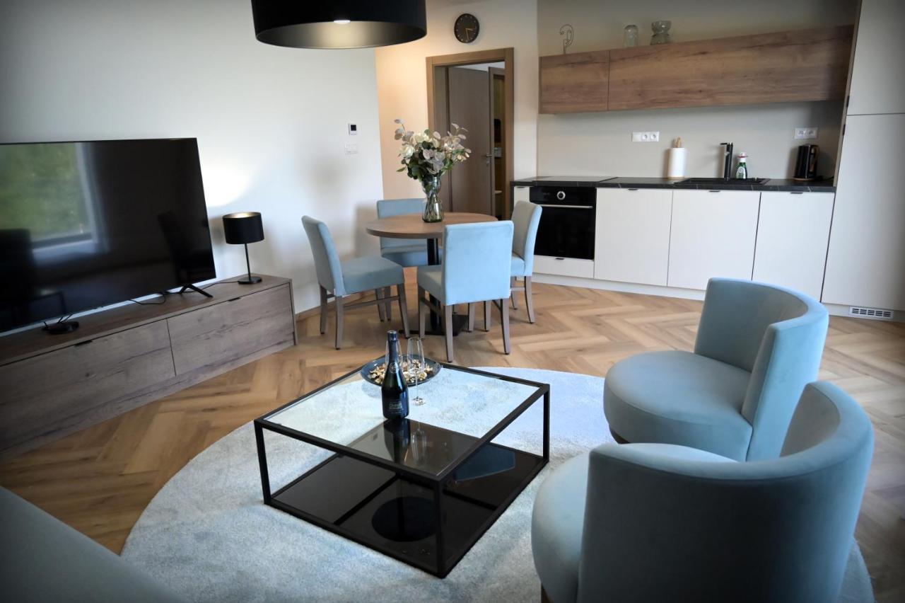 Apartman Golfballs Sajdikove Humence Zewnętrze zdjęcie